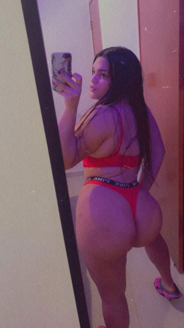 Aquí estoy para complacerte😏's avatar