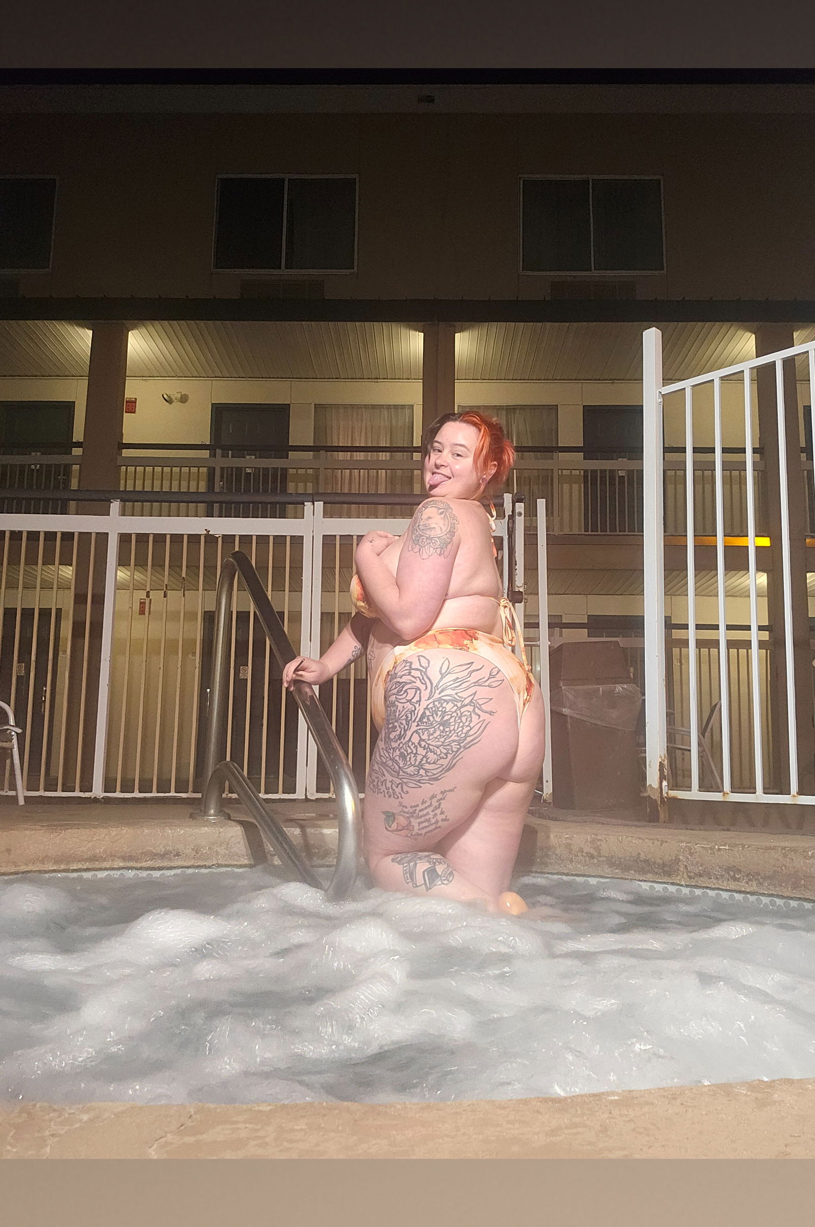 Peachy Kakez