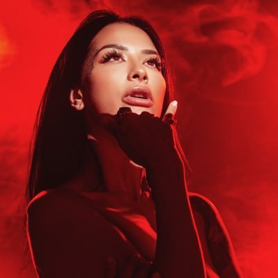 Katrina Jade's avatar