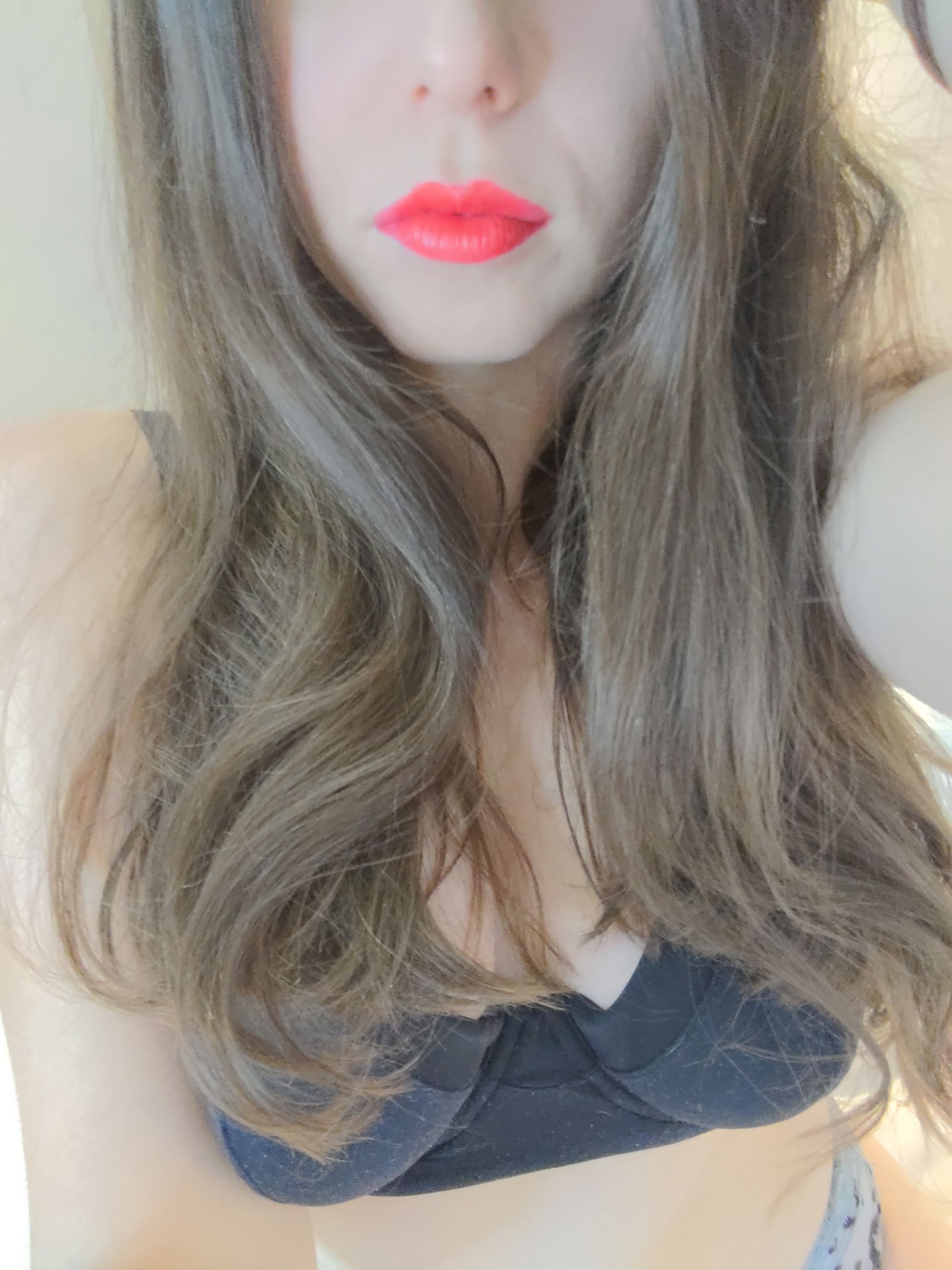 Katya Kurves's avatar