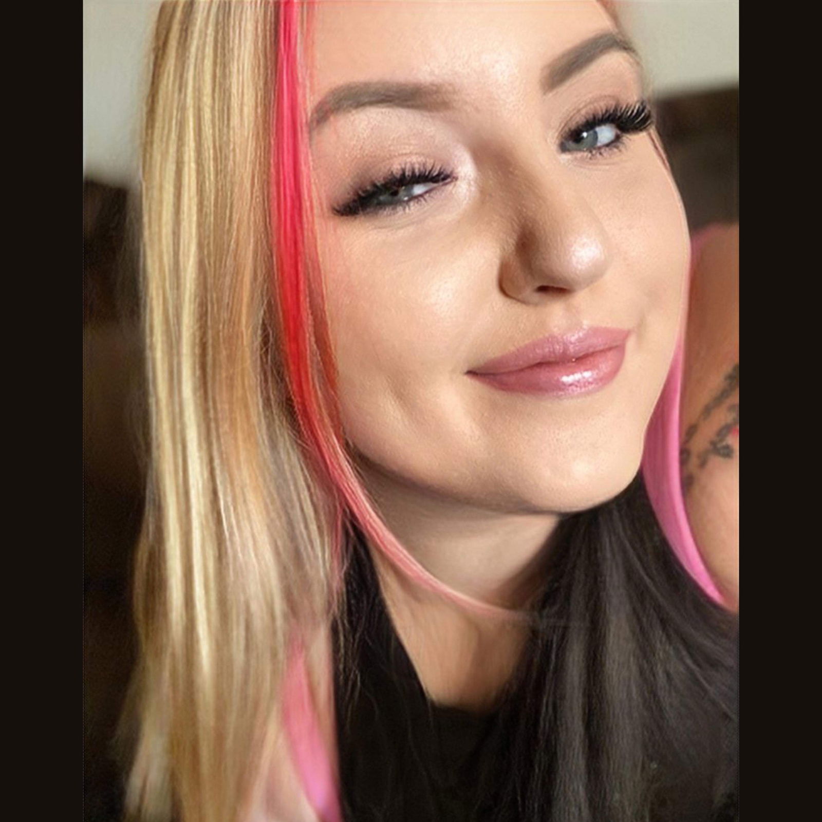Kayleigh 🍒's avatar