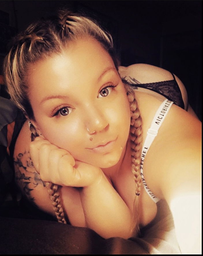 Foot fetish queen's avatar