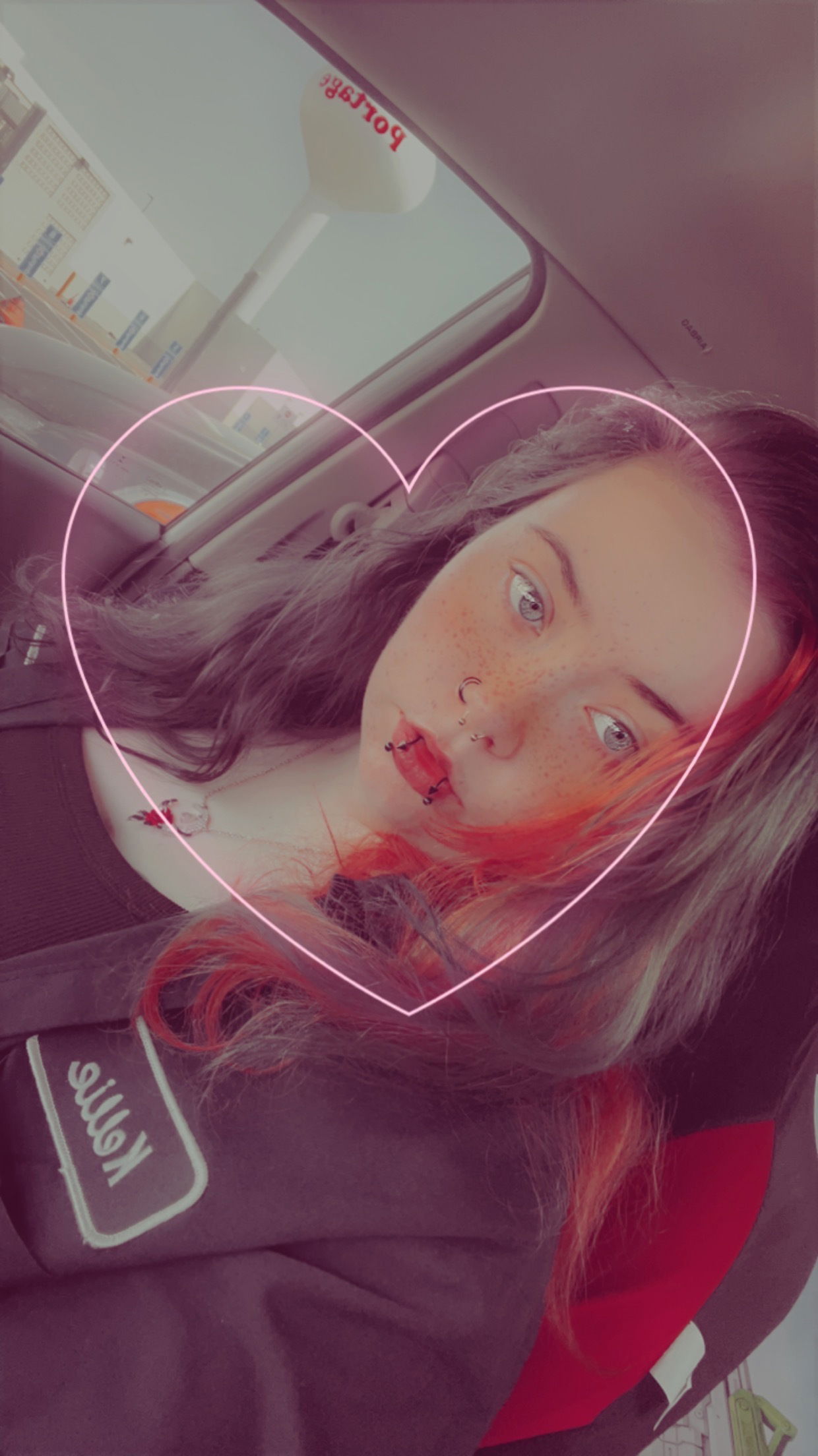 Kellie's avatar