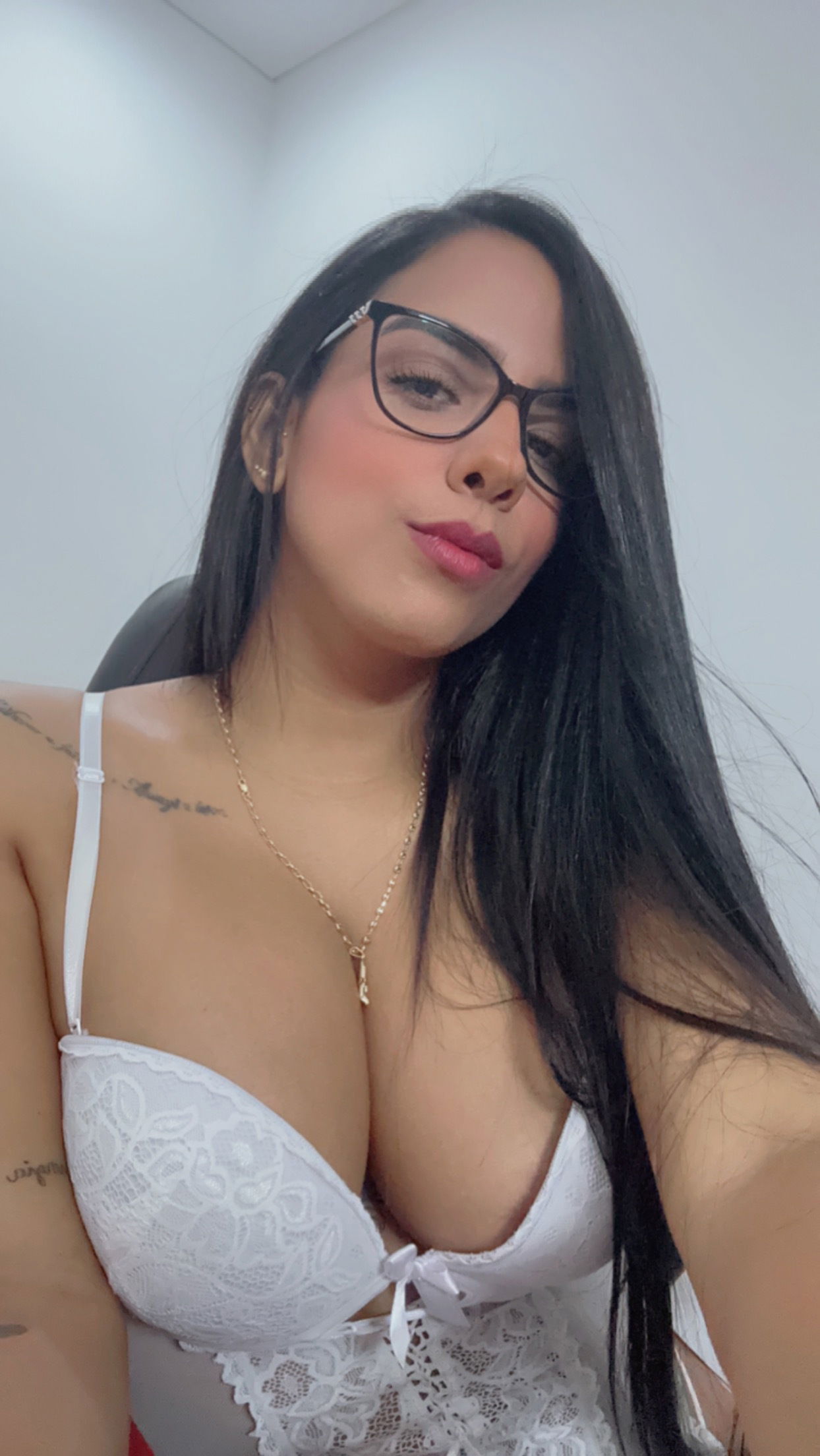 Khaina Johnson's avatar
