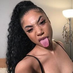 Kiara Cocky's avatar