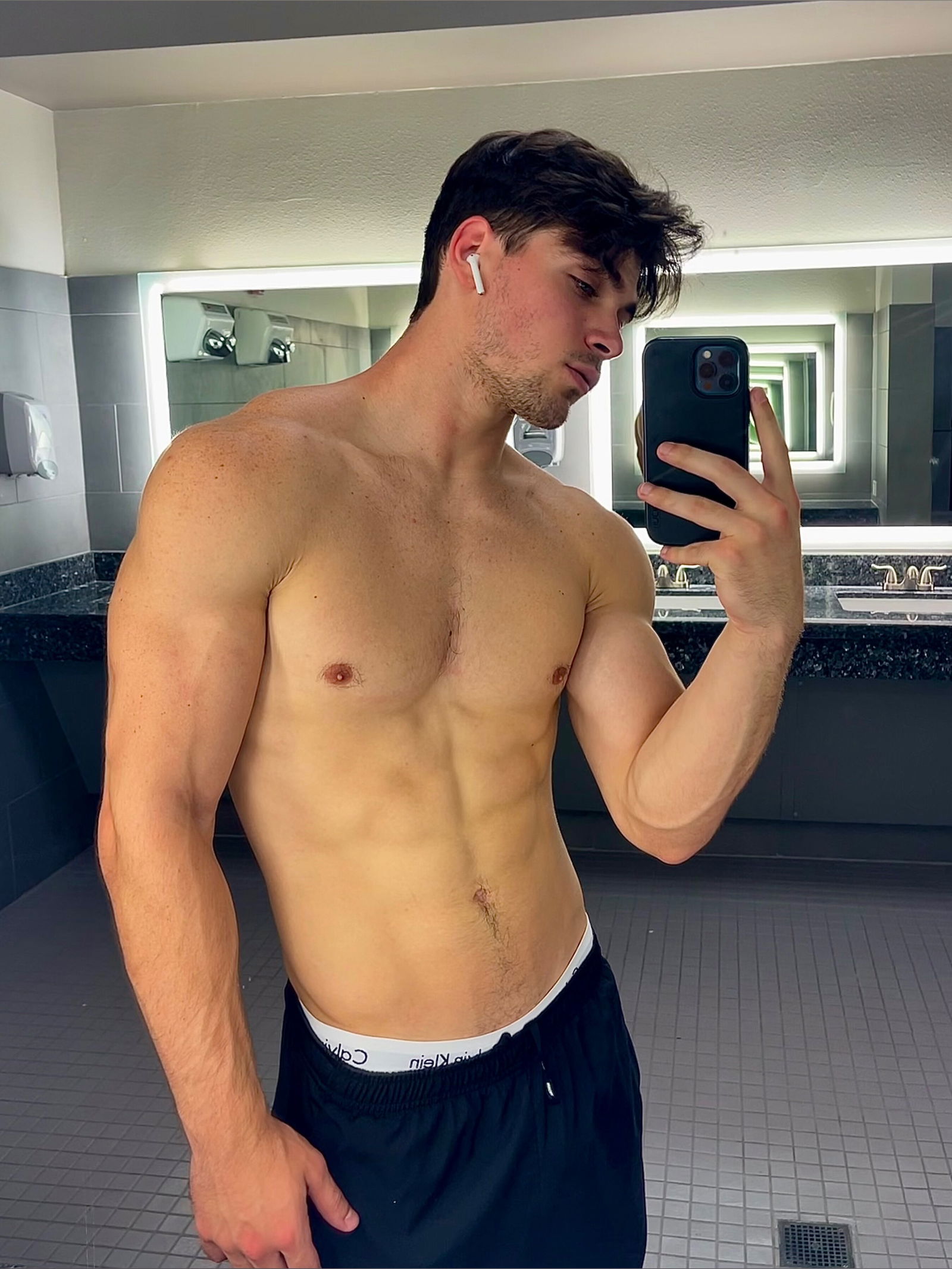 Shreds's avatar