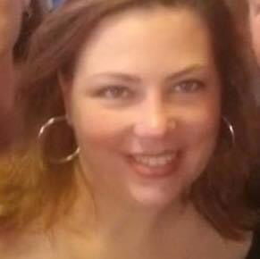 Kim Holub's avatar