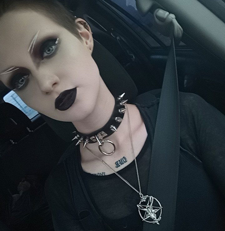 Evelyn's avatar