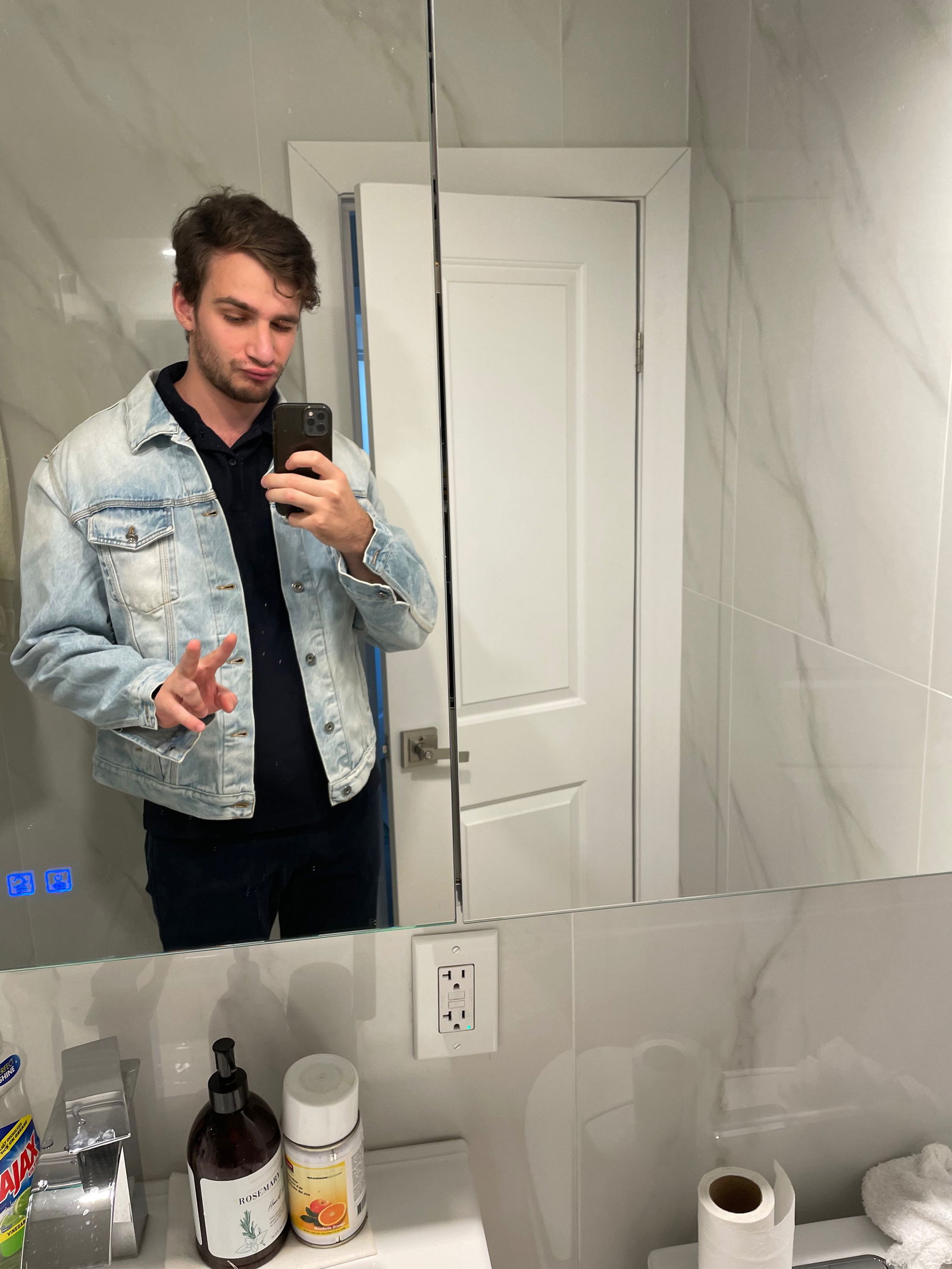 Roman K's avatar