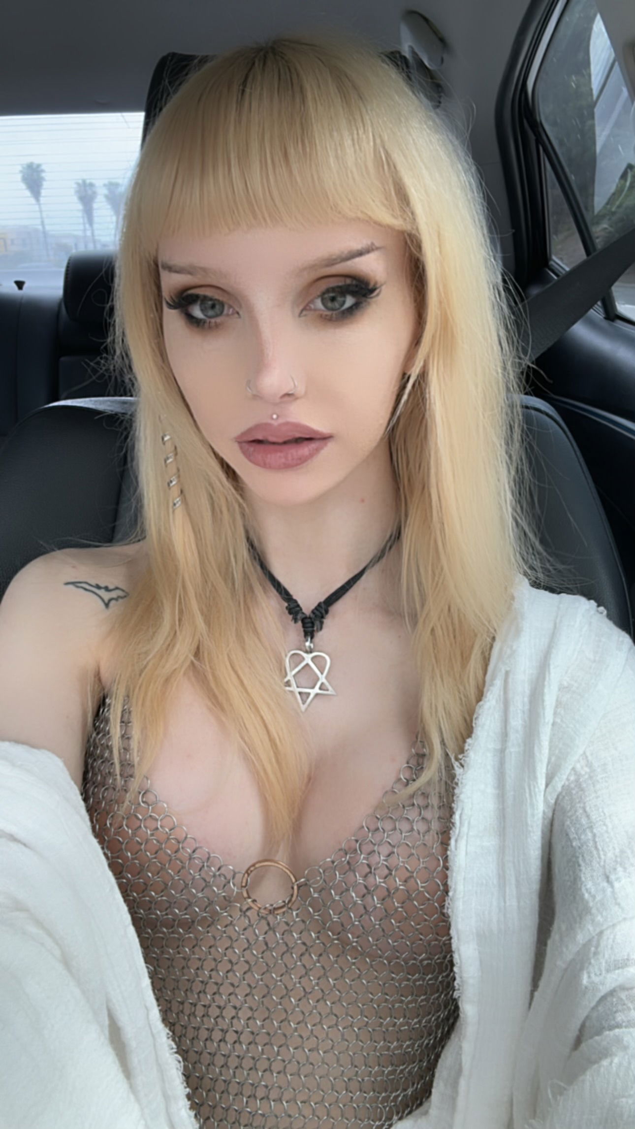 kirsten kaye's avatar