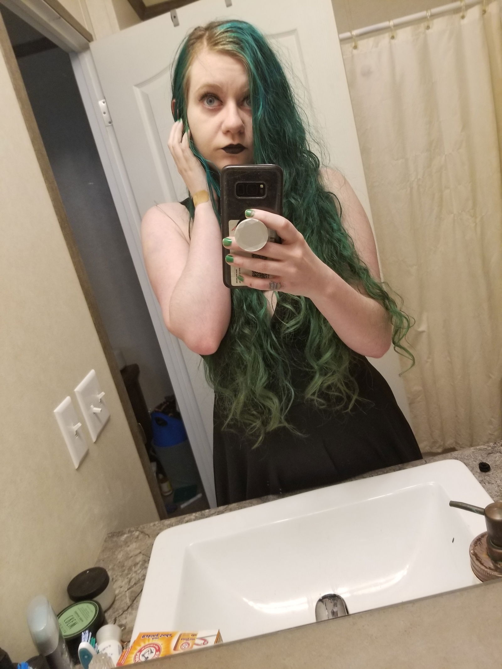 KittenIsASlut's avatar