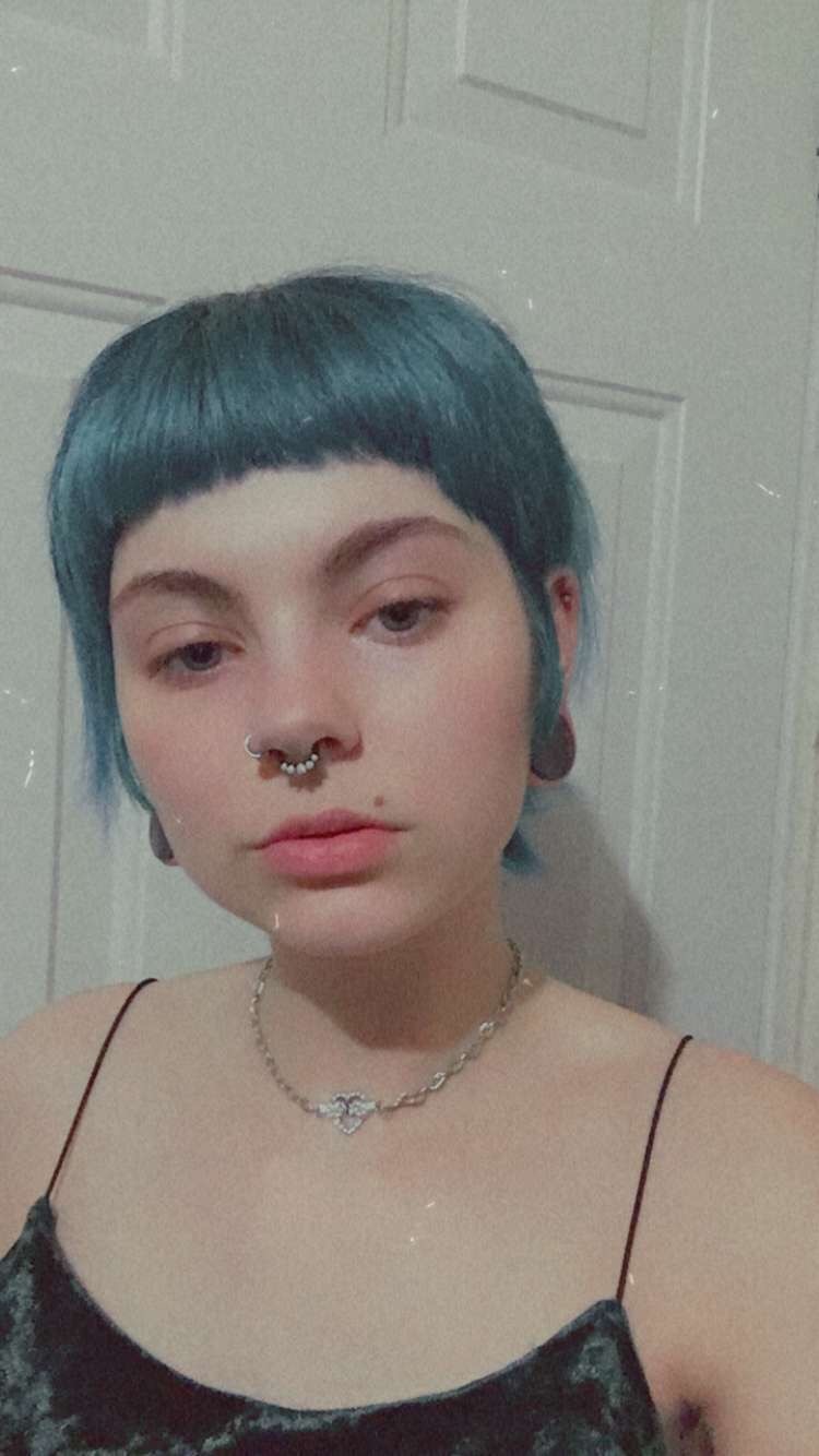 krisanta 🥀's avatar