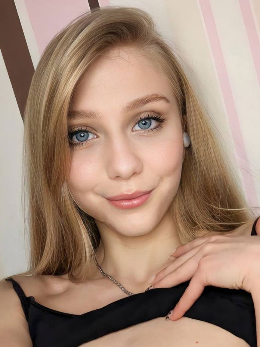 𝕐𝕠𝕦𝕣 𝕃𝕚𝕥𝕥𝕝𝕖 𝕂𝕣𝕚𝕤𝕥𝕪 😇's avatar