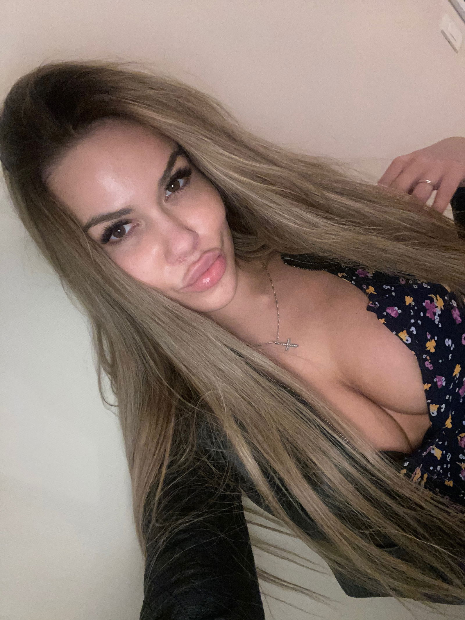 ksushandrik's avatar