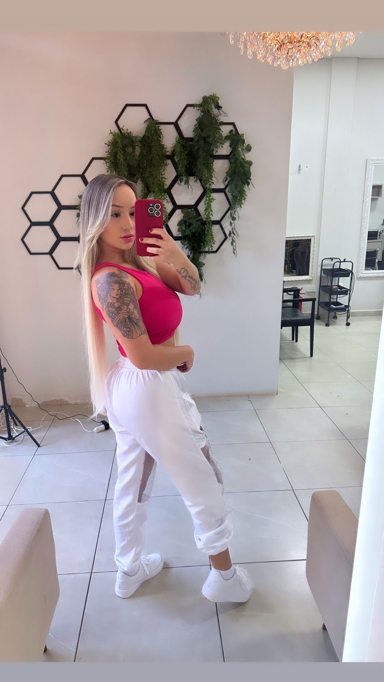 Lary 🔥's avatar