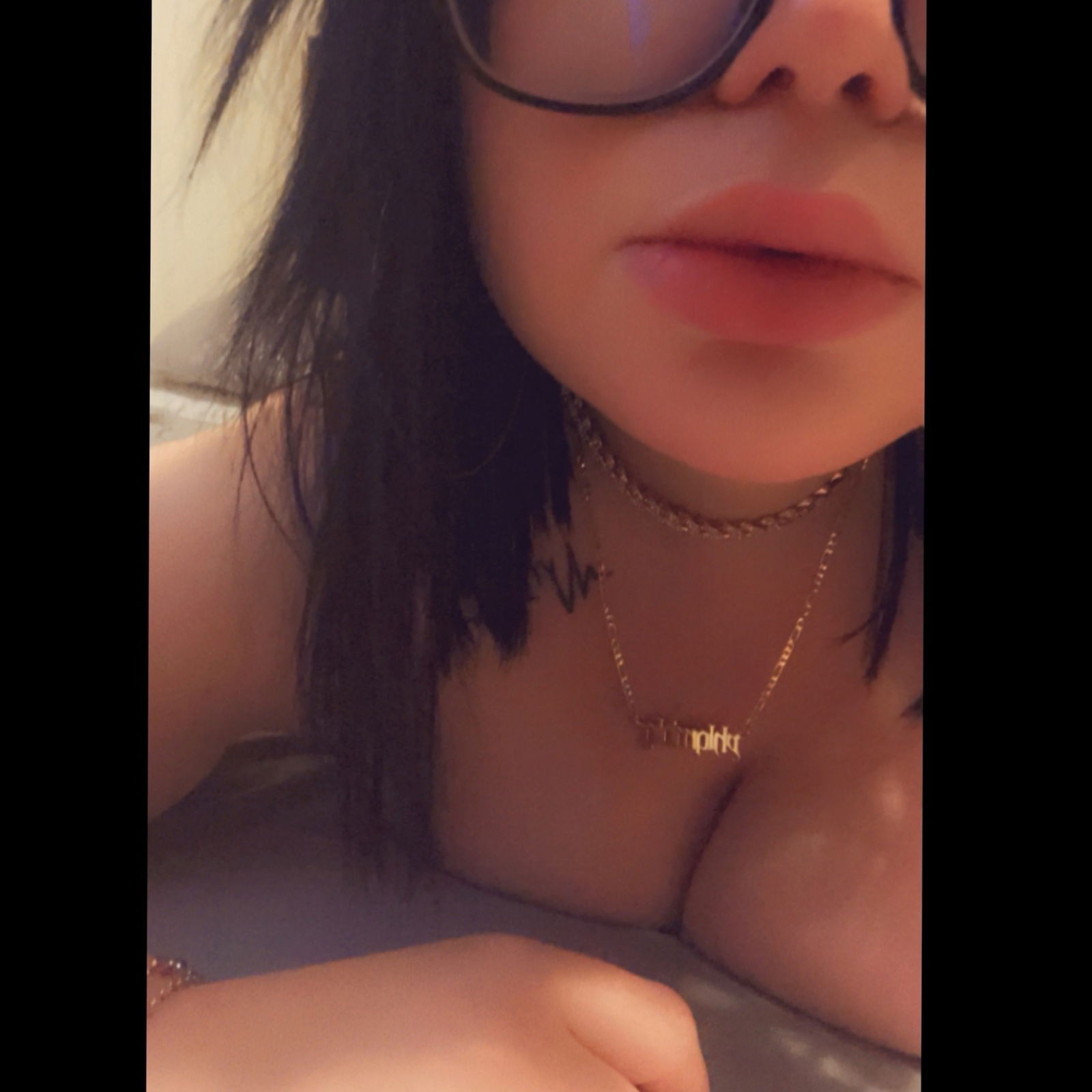 Bellaca Bunny 🐰🖤's avatar