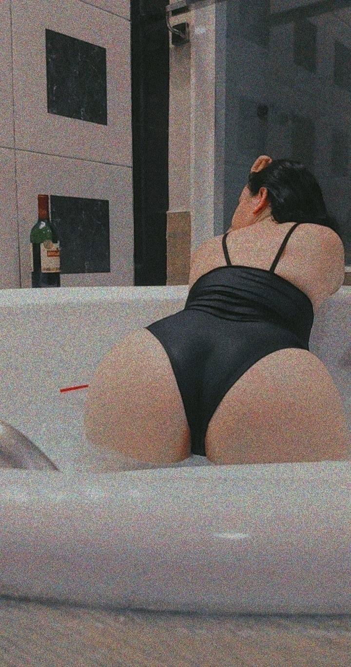 Lanna's avatar