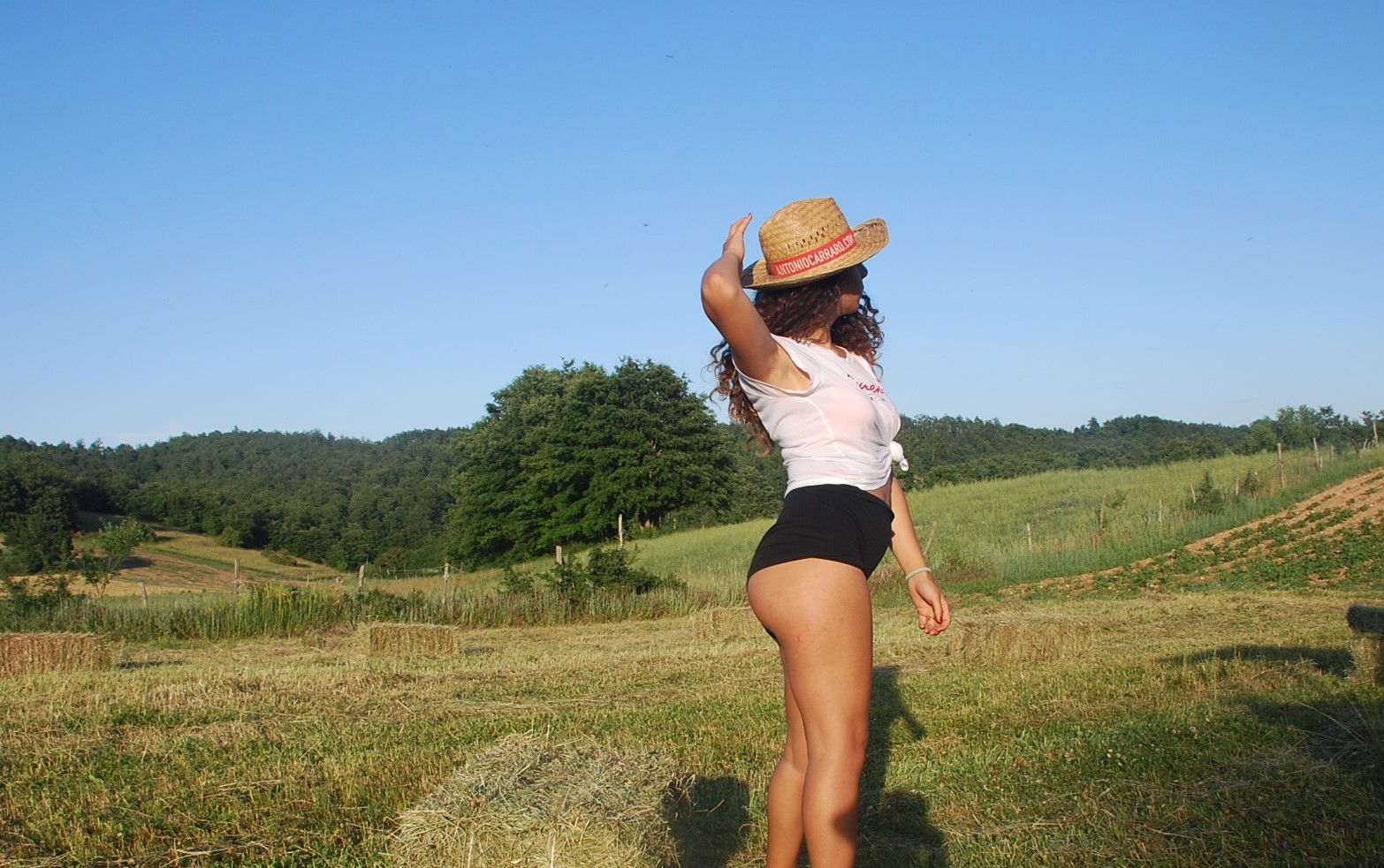 Lady ana  ONLYFANS FREE's avatar