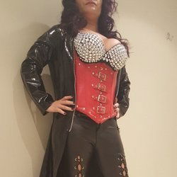 Lady Nadia's avatar