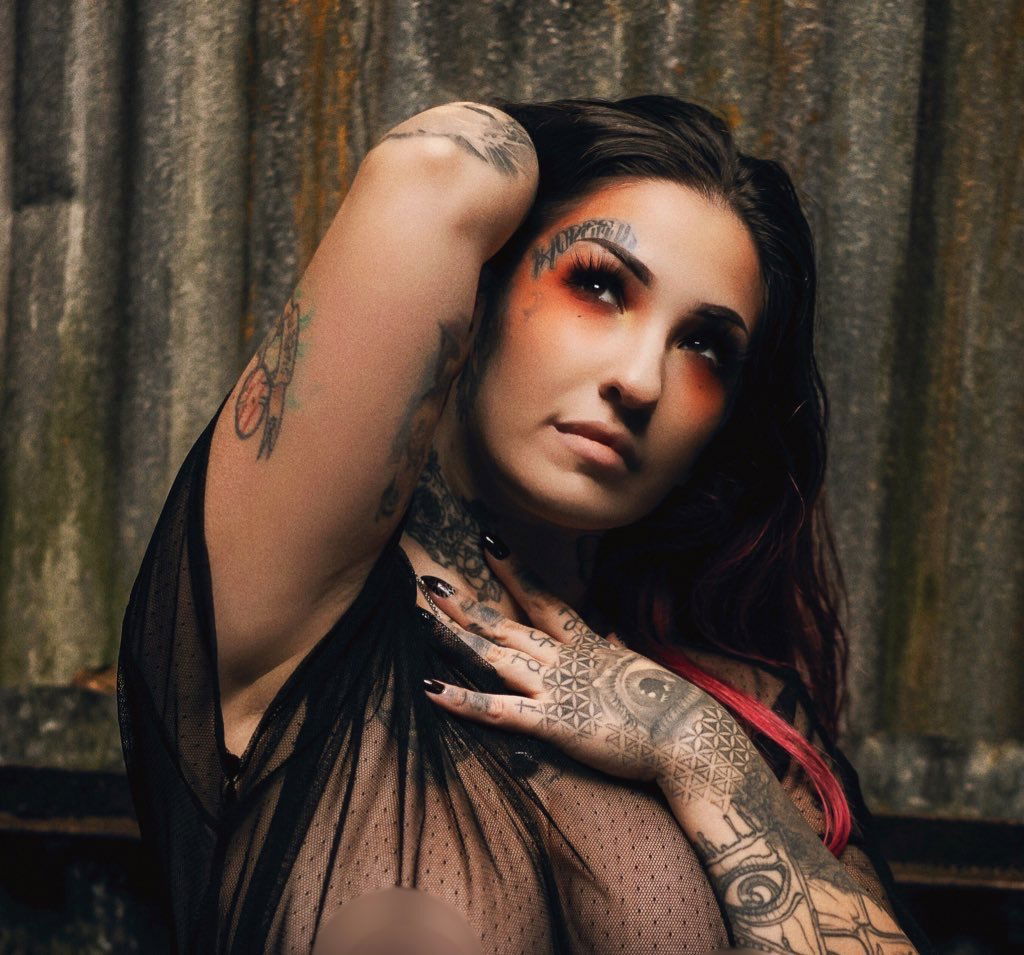 Zoe Clark's avatar
