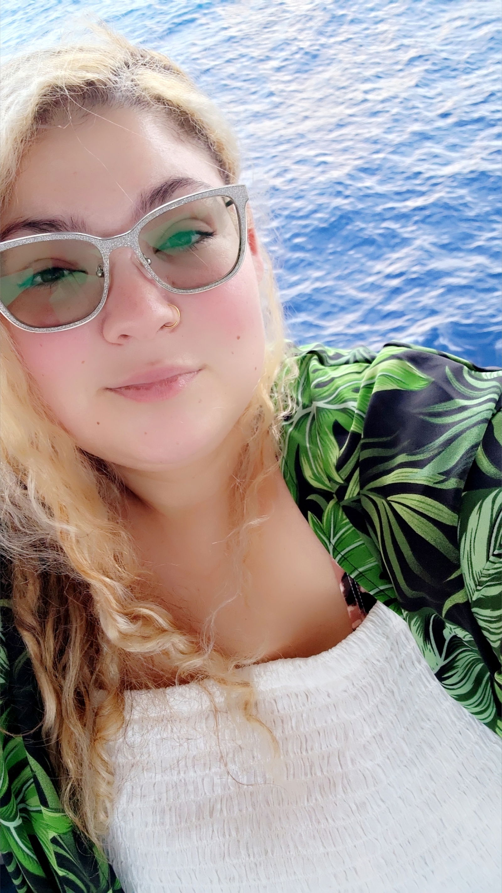 Lakeside Beauty🥰🥰's avatar