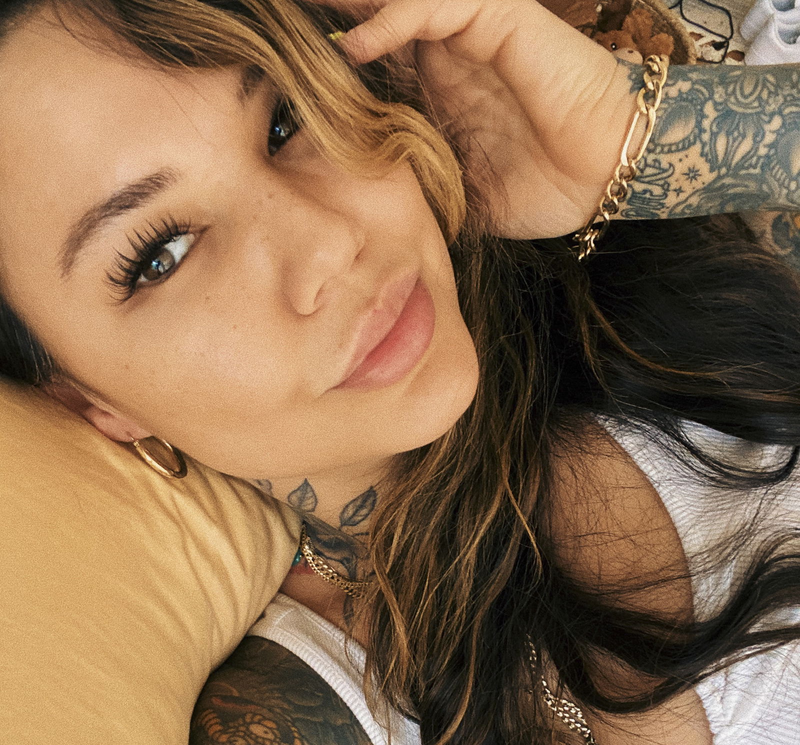 Lani Lee's avatar