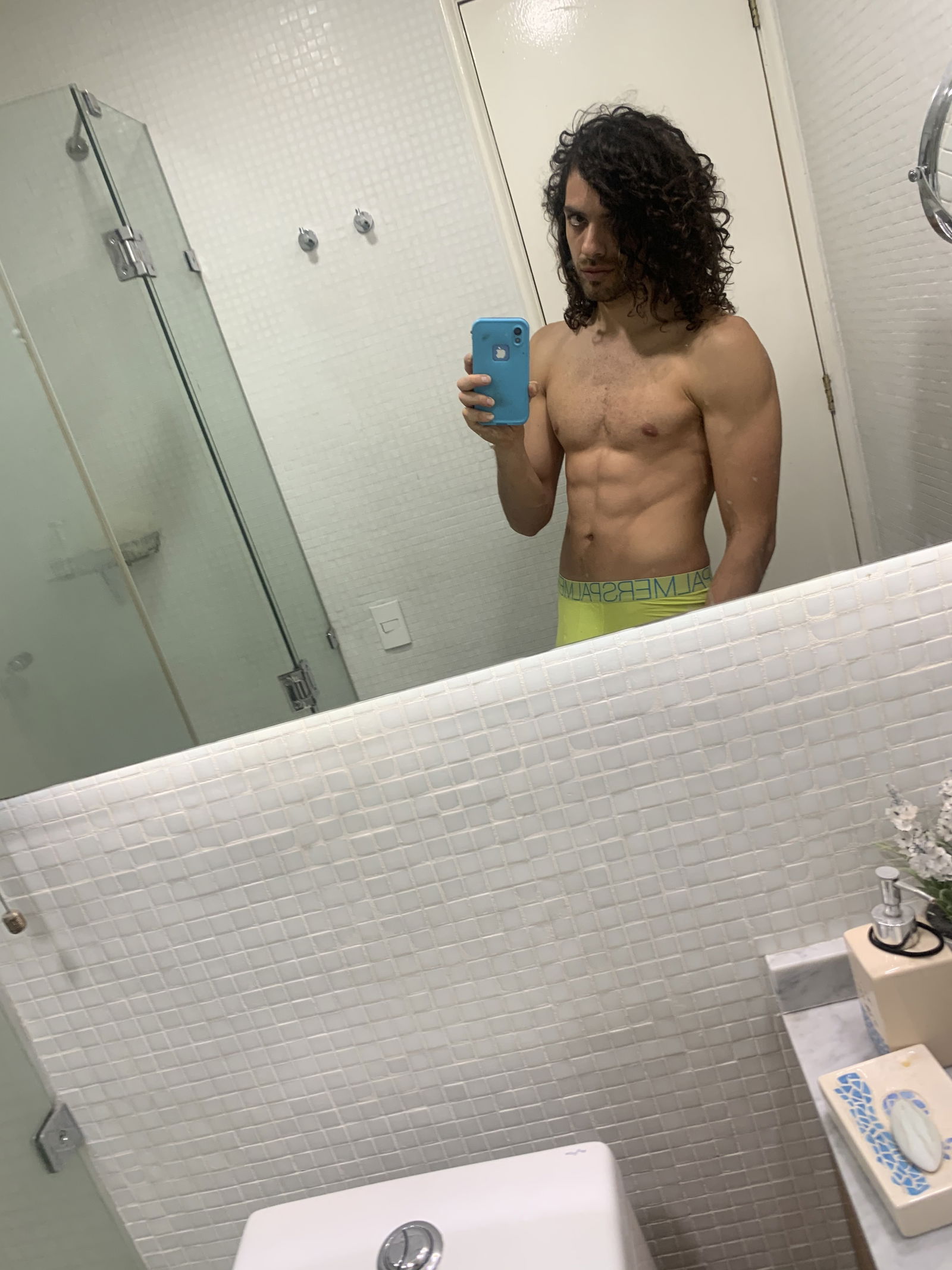 Latin/italian Tarzan's avatar
