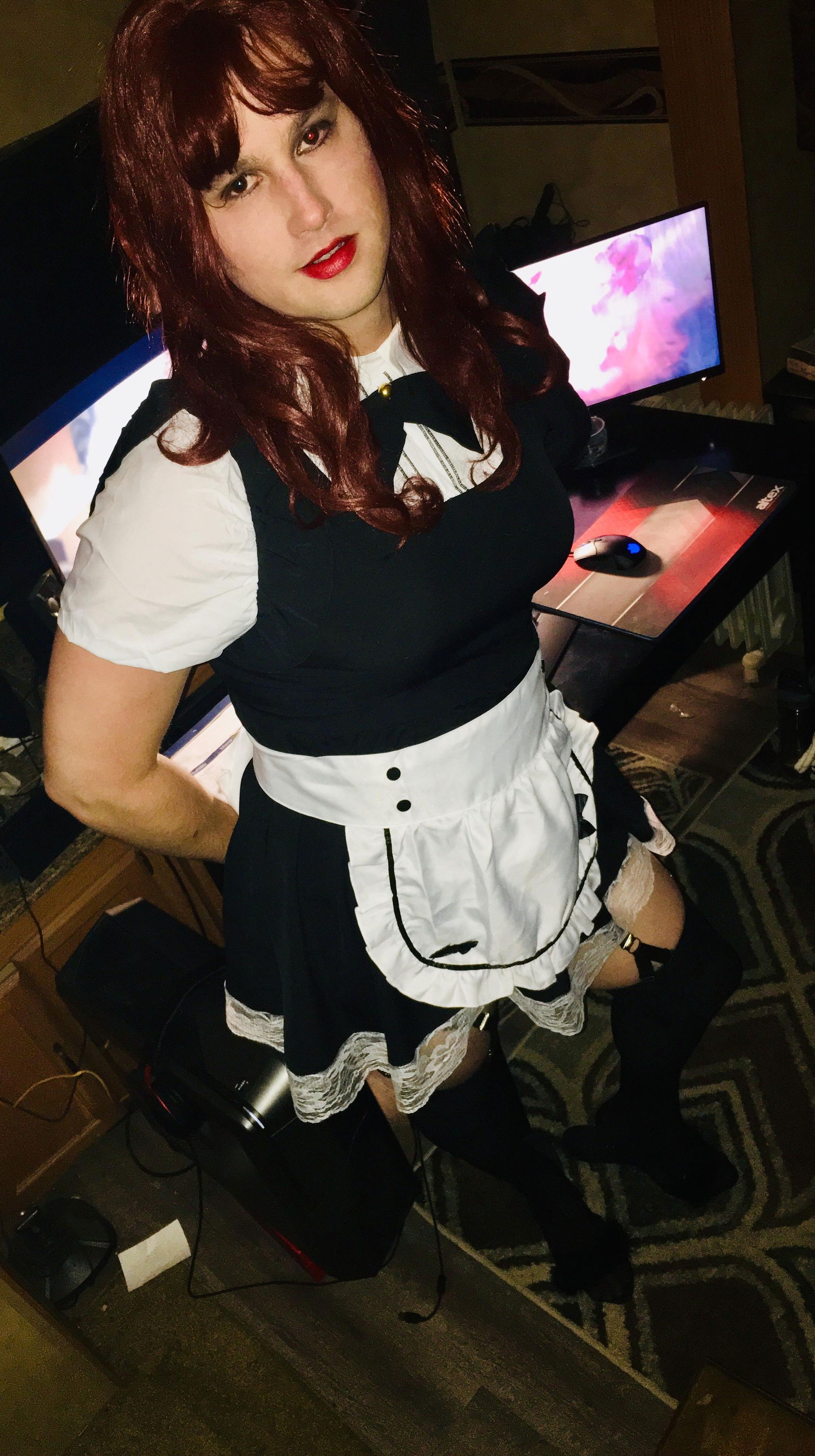 Laura lou's avatar