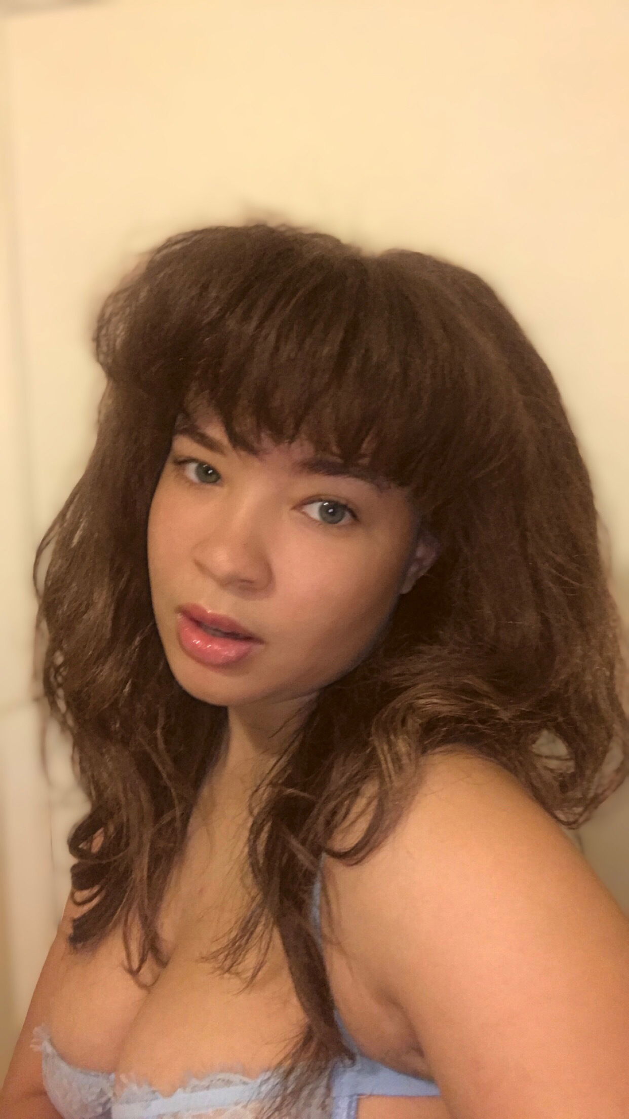 Lea Bella's avatar
