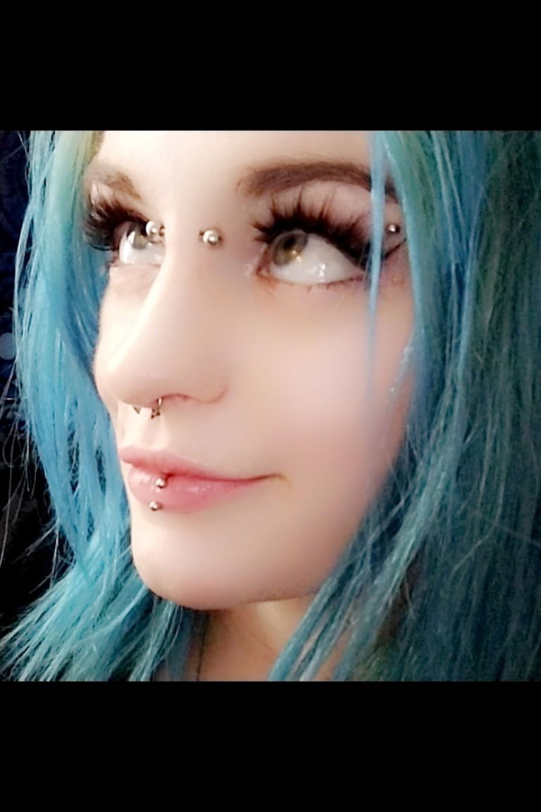 💘Vivian La Fey💘's avatar