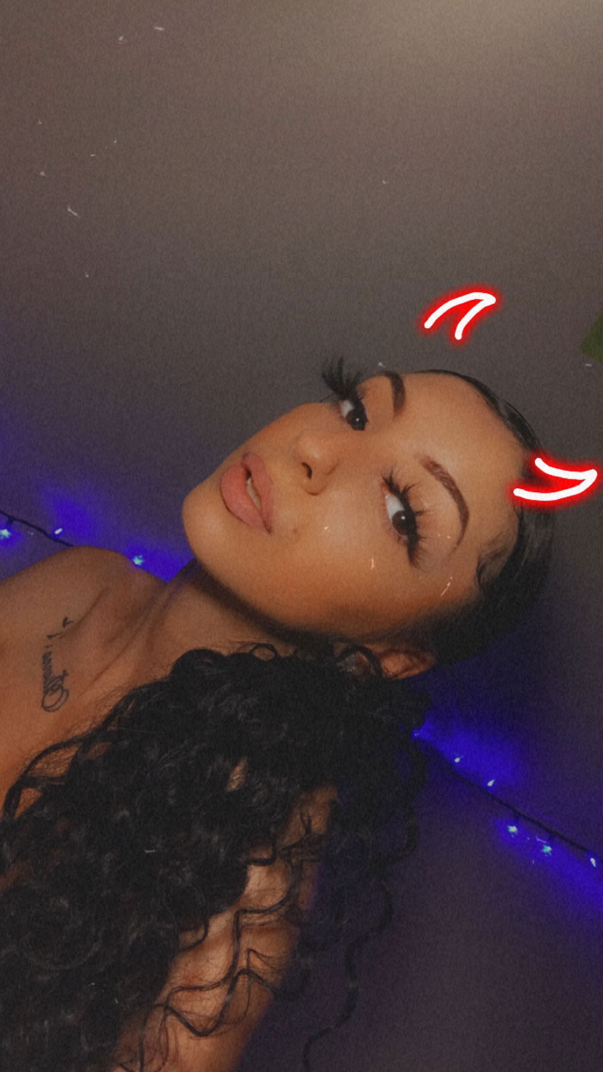Rosey 😋's avatar