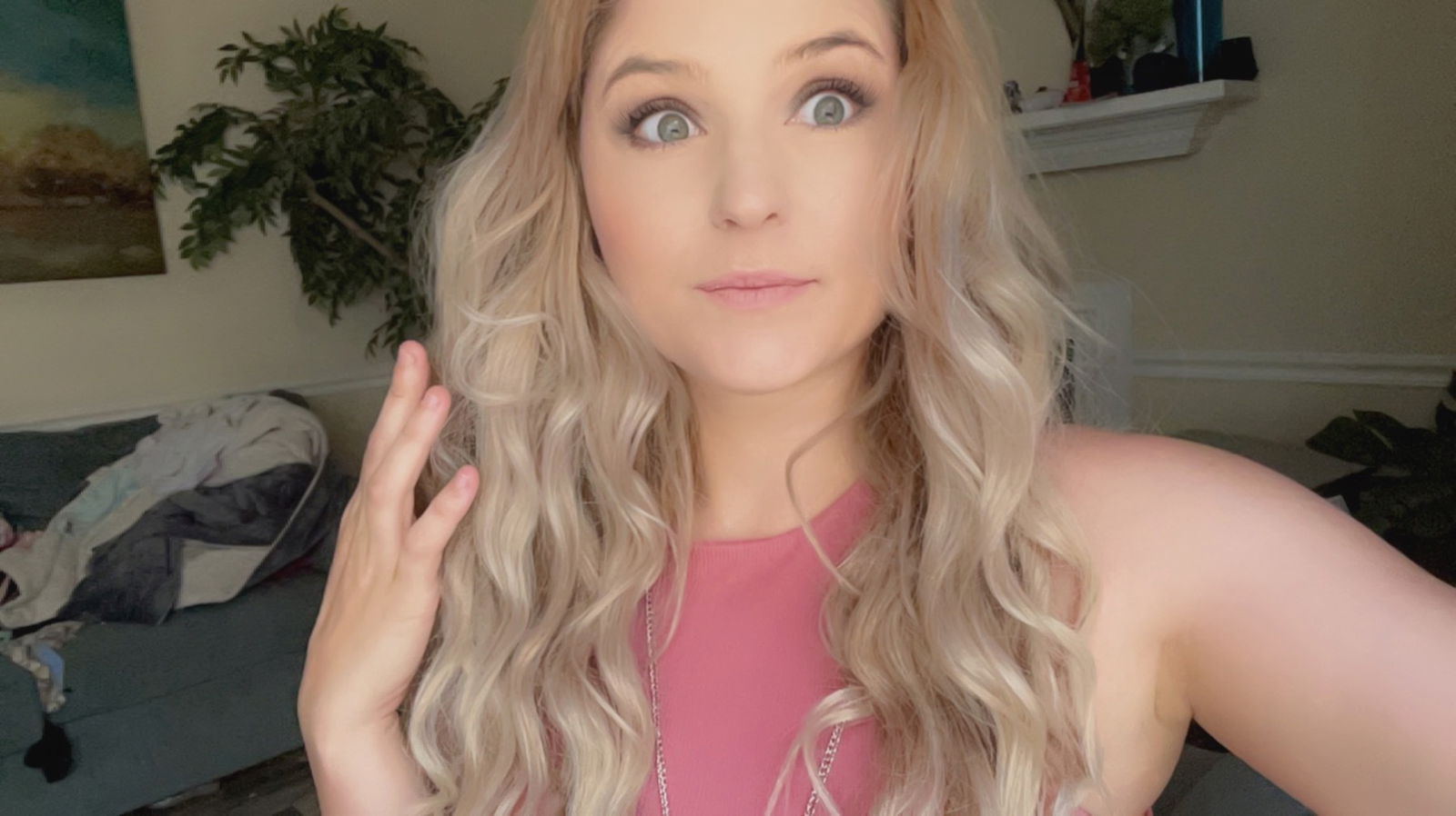 Lexi London's avatar