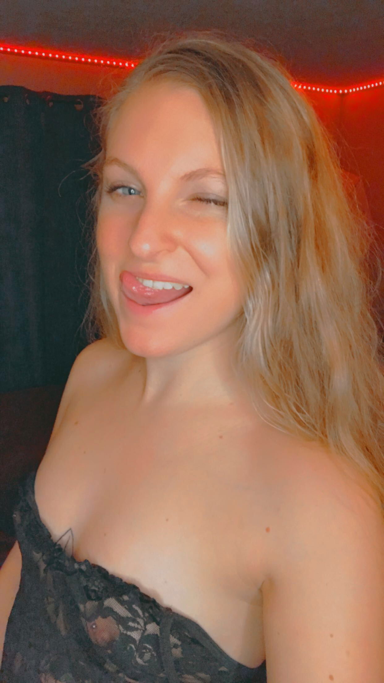 Lexi's avatar