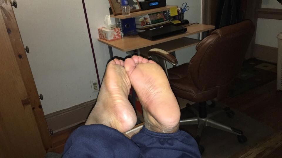 Latinfootflava