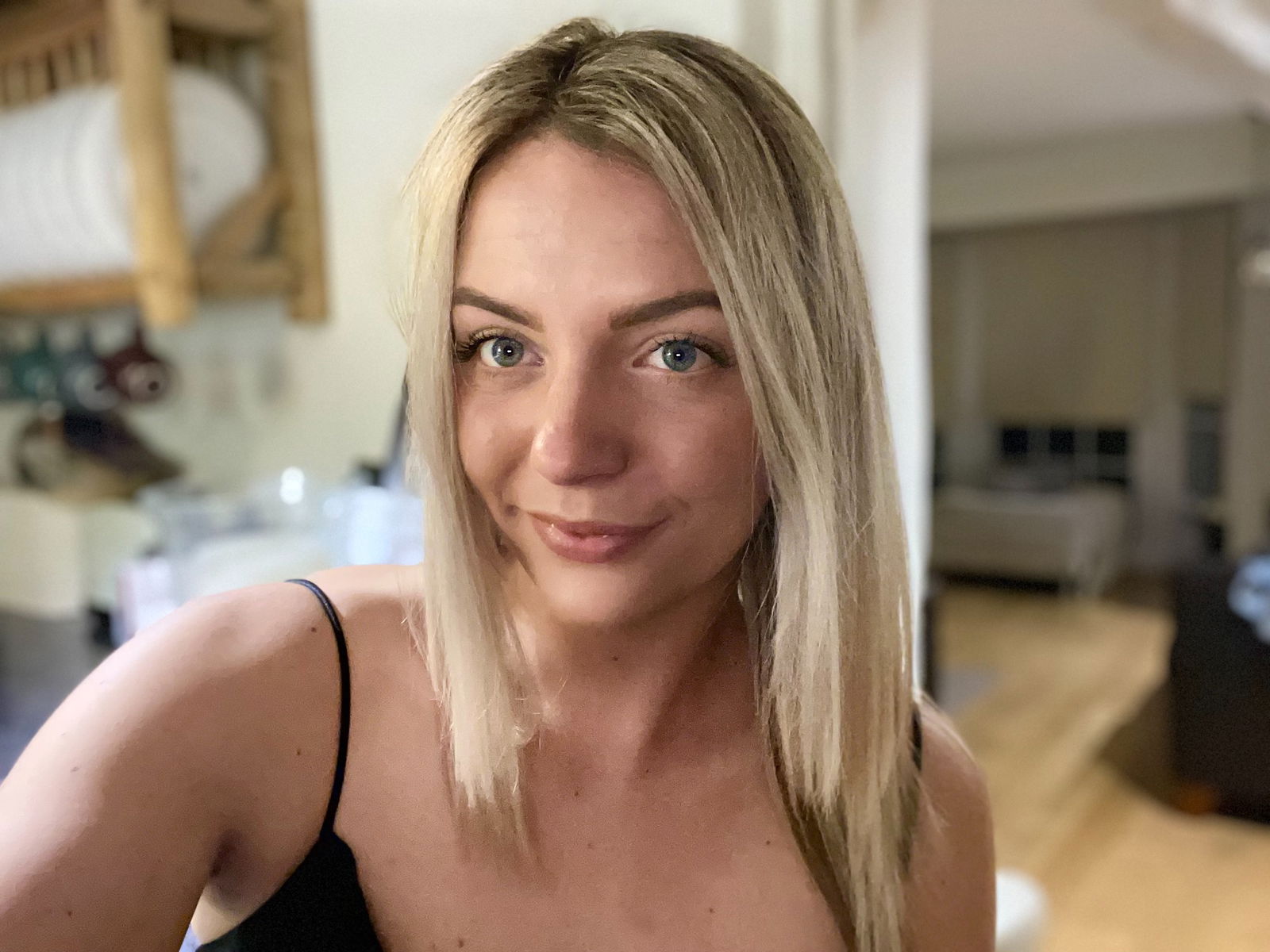 Bella's avatar