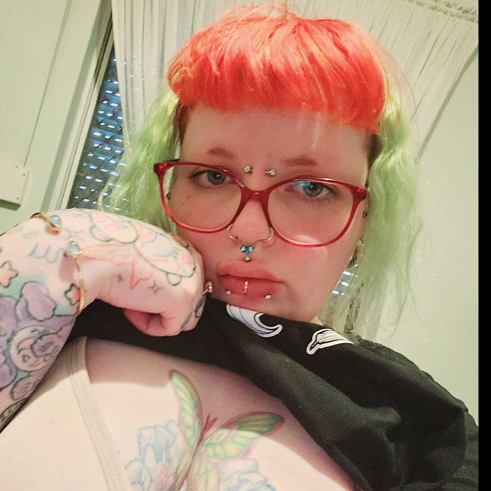 Lil Pocket's avatar