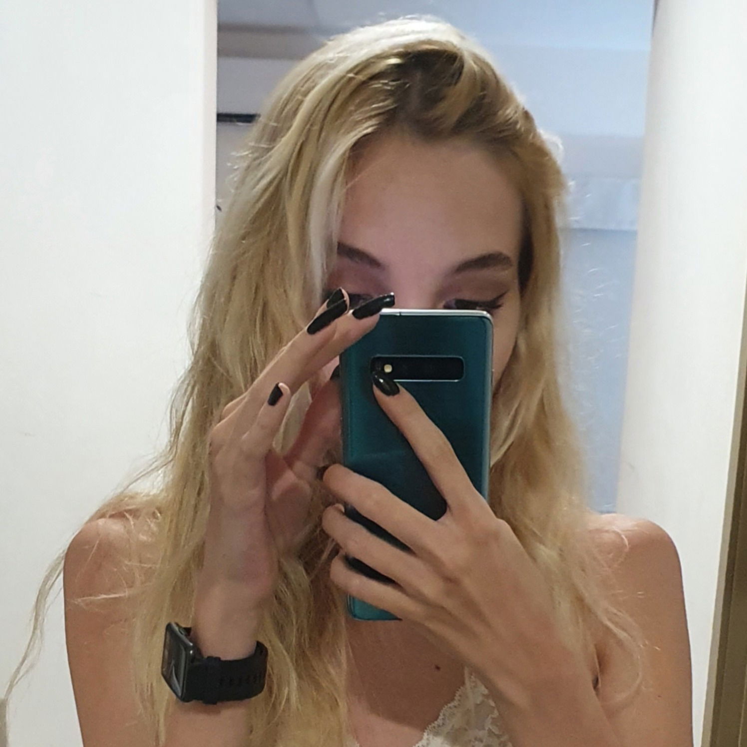 Emma🧸's avatar
