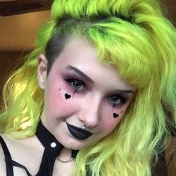Lily's avatar