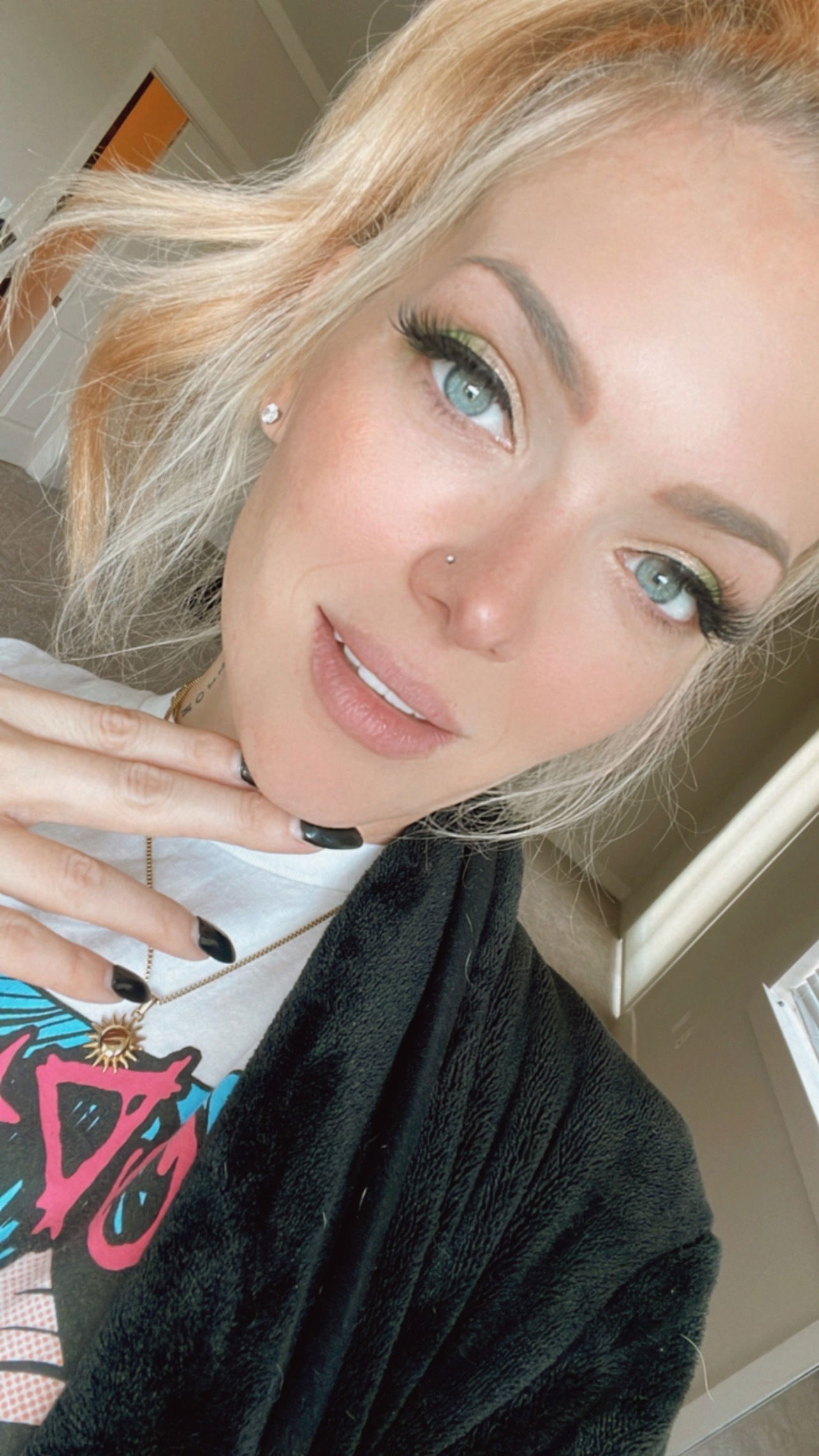 K Doll's avatar