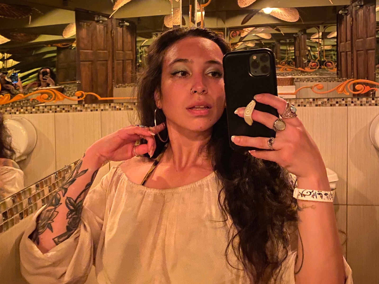 Lilly Lou's avatar