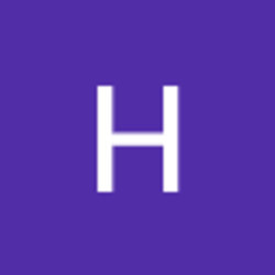 Holly Taylor's avatar