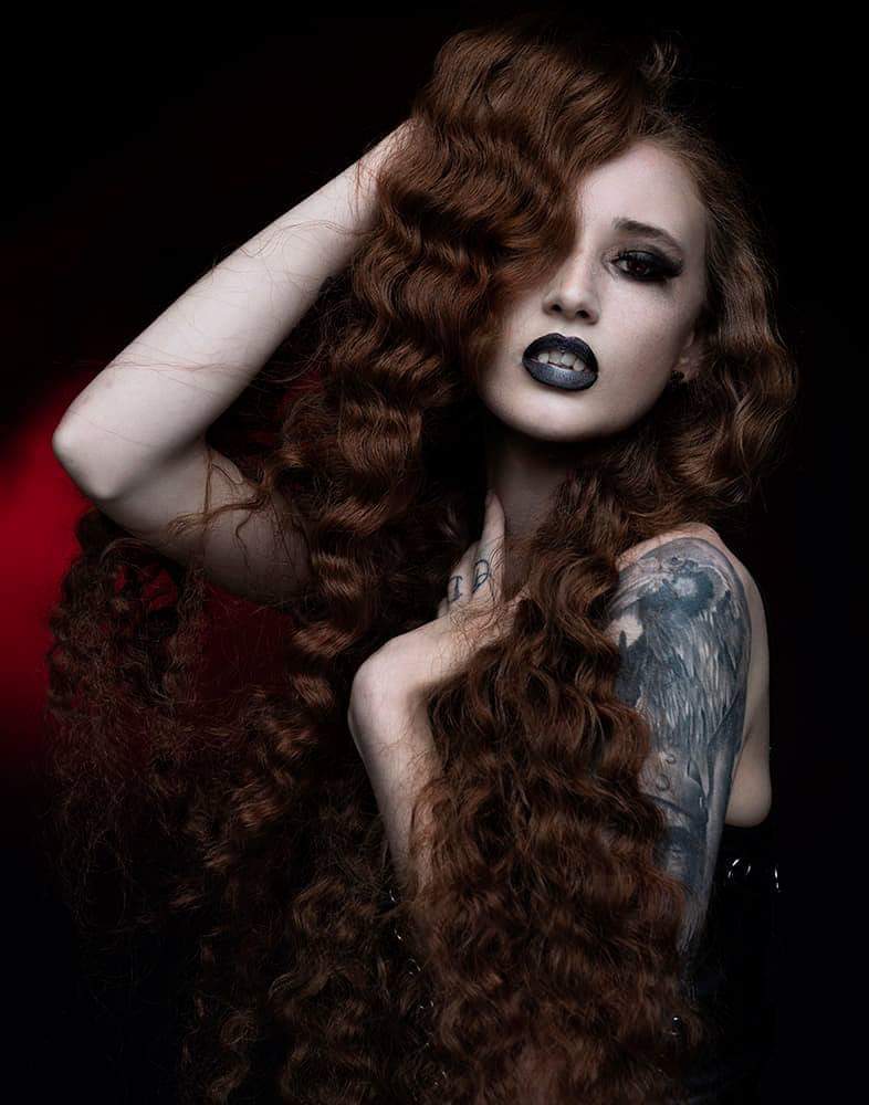 Lily Lurid's avatar