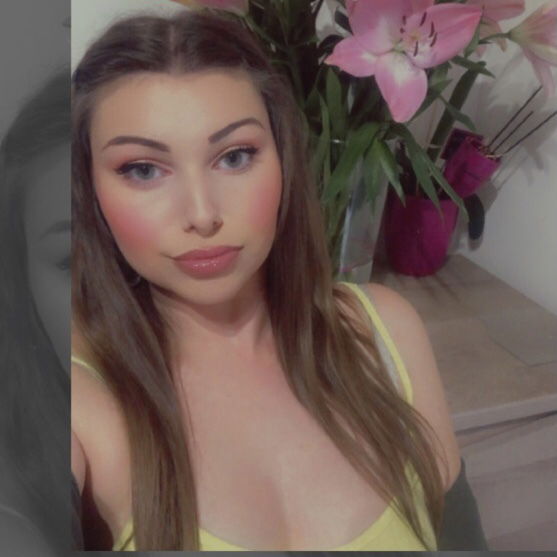 LilyRose FREE 🌷's avatar