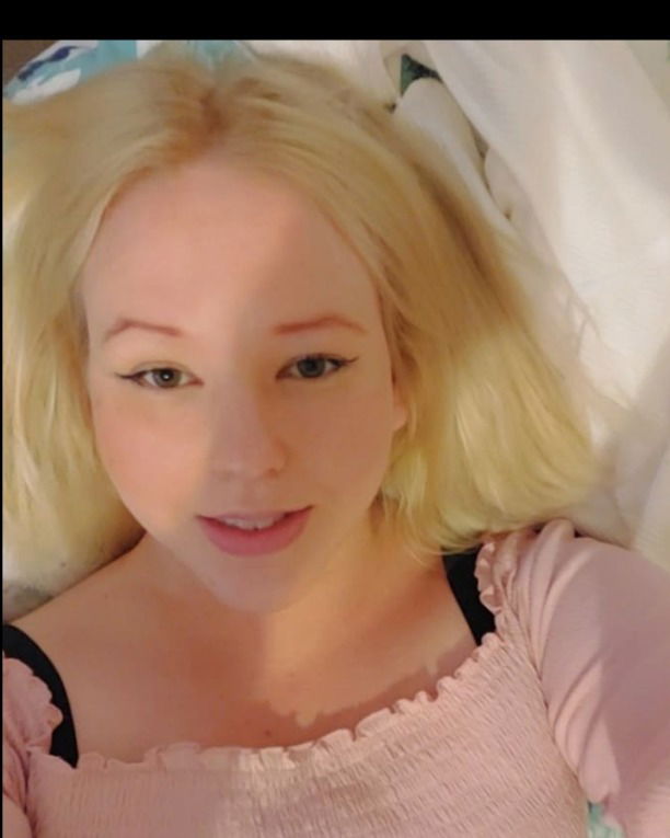 Lindsay Fox's avatar