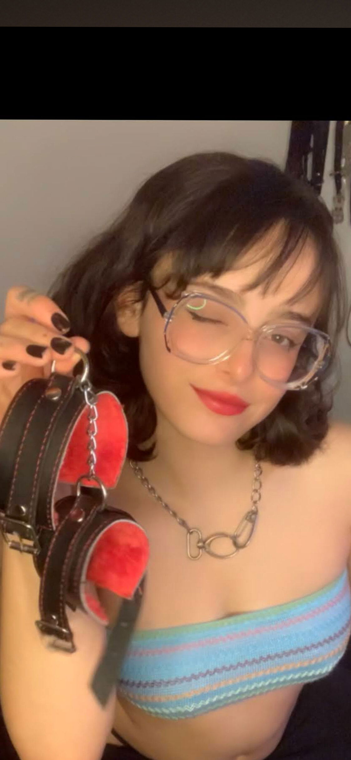 Queen Bixio 🖤's avatar