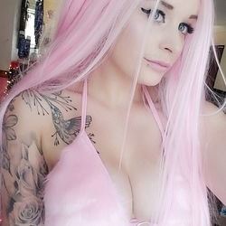 Sarah's avatar