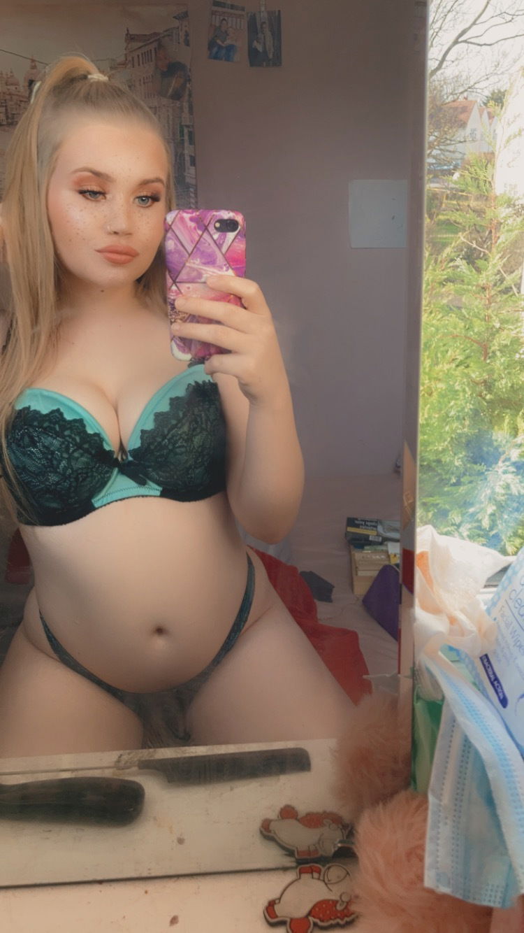 BustyBlonde🌶️