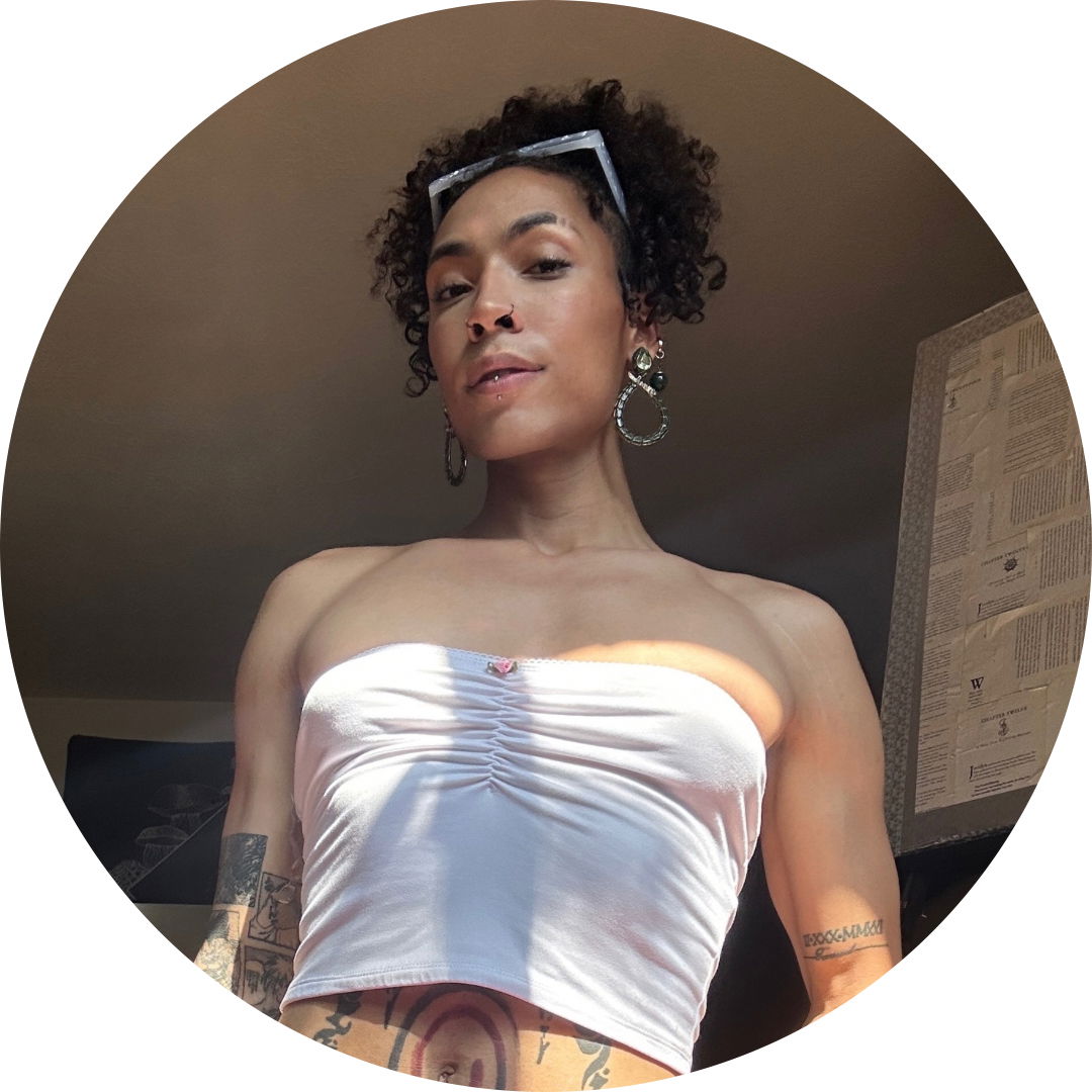 Liza Belle's avatar