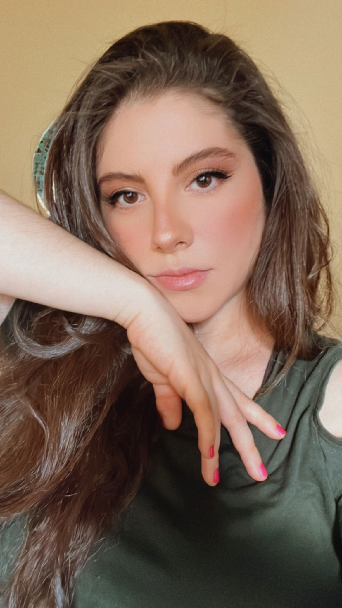 Bee Queen's avatar