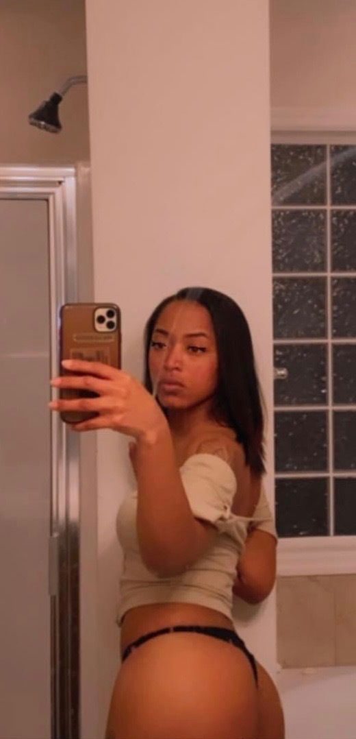 PRETTY POCA's avatar